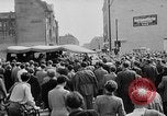 Image East les travailleurs allemands rébellion Berlin Allemagne, 1953, de la seconde 16 séquences d'archives historiques vidéo 65675072261