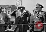 Image East les travailleurs allemands rébellion Berlin Allemagne, 1953, de la seconde 24 séquences d'archives historiques vidéo 65675072261