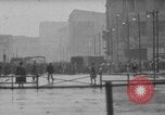 Image révolte Berlin Allemagne, 1951, de la seconde 8 séquences d'archives historiques vidéo 65675072262
