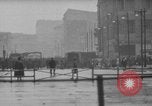 Image révolte Berlin Allemagne, 1951, de la seconde 9 séquences d'archives historiques vidéo 65675072262