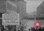 Image révolte Berlin Allemagne, 1951, de la seconde 17 séquences d'archives historiques vidéo 65675072262