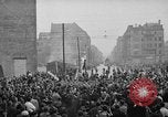 Image révolte Berlin Allemagne, 1951, de la seconde 38 séquences d'archives historiques vidéo 65675072262