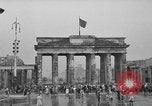 Image révolte Berlin Allemagne, 1951, de la seconde 42 séquences d'archives historiques vidéo 65675072262