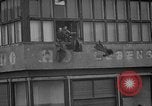 Image révolte Berlin Allemagne, 1951, de la seconde 57 séquences d'archives historiques vidéo 65675072262