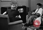 Standbild Fernsehen United States USA, 1951, aus Sekunde 30 historischem Filmmaterial Videoclip 65675072264