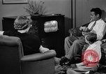 Standbild Fernsehen United States USA, 1951, aus Sekunde 34 historischem Filmmaterial Videoclip 65675072264