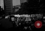 Standbild Steuerprotest für Filme New York City USA, 1961, aus Sekunde 36 historischem Filmmaterial Videoclip 65675072265