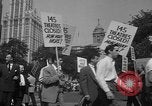 Standbild Steuerprotest für Filme New York City USA, 1961, aus Sekunde 59 historischem Filmmaterial Videoclip 65675072265