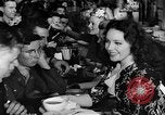 Standbild Hollywood Kantine Hollywood Los Angeles California USA, 1943, aus Sekunde 9 historischem Filmmaterial Videoclip 65675072278