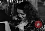 Standbild Hollywood Kantine Hollywood Los Angeles California USA, 1943, aus Sekunde 61 historischem Filmmaterial Videoclip 65675072278