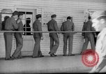 Immagine di intrattenimento a Fort Hancock New Jersey United States USA, 1943, secondo 13 filmato di repertorio 65675072283