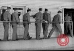 Immagine di intrattenimento a Fort Hancock New Jersey United States USA, 1943, secondo 21 filmato di repertorio 65675072283