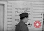 Immagine di intrattenimento a Fort Hancock New Jersey United States USA, 1943, secondo 40 filmato di repertorio 65675072283
