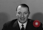 Immagine di Graham McNamee Cleveland Ohio USA, 1941, secondo 8 filmato di repertorio 65675072293