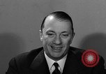 Immagine di Graham McNamee Cleveland Ohio USA, 1941, secondo 48 filmato di repertorio 65675072293