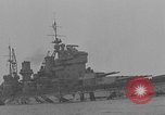 Standbild HMS King George V Halifax Nova Scotia, 1941, aus Sekunde 33 historischem Filmmaterial Videoclip 65675072295