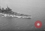 Standbild HMS King George V Atlantik, 1941, aus Sekunde 62 historischem Filmmaterial Videoclip 65675072296