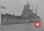 Standbild HMS King George V Halifax Nova Scotia, 1941, aus Sekunde 52 historischem Filmmaterial Videoclip 65675072297