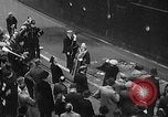 Immagine di Luxury Liner Queen Elizabeth Southampton Inghilterra, 1946, secondo 21 filmato di repertorio 65675072300