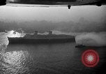 Immagine di Luxury Liner Queen Elizabeth Southampton Inghilterra, 1946, secondo 50 filmato di repertorio 65675072300