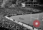 Standbild Fußballspiel West Point New York USA, 1946, aus Sekunde 3 historischem Filmmaterial Videoclip 65675072301
