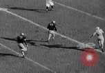 Standbild Fußballspiel West Point New York USA, 1946, aus Sekunde 15 historischem Filmmaterial Videoclip 65675072301