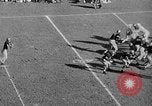 Standbild Fußballspiel West Point New York USA, 1946, aus Sekunde 26 historischem Filmmaterial Videoclip 65675072301