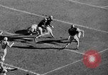 Standbild Fußballspiel West Point New York USA, 1946, aus Sekunde 35 historischem Filmmaterial Videoclip 65675072301