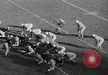 Standbild Fußballspiel West Point New York USA, 1946, aus Sekunde 47 historischem Filmmaterial Videoclip 65675072301