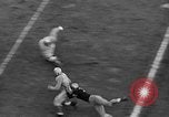 Standbild Fußballspiel West Point New York USA, 1946, aus Sekunde 55 historischem Filmmaterial Videoclip 65675072301