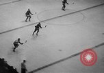 Standbild Eishockeymatch Kanada, 1946, aus Sekunde 18 historischem Filmmaterial Videoclip 65675072302