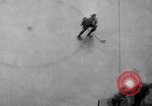 Standbild Eishockeymatch Kanada, 1946, aus Sekunde 33 historischem Filmmaterial Videoclip 65675072302