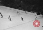Standbild Eishockeymatch Kanada, 1946, aus Sekunde 43 historischem Filmmaterial Videoclip 65675072302