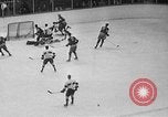 Standbild Eishockeymatch Kanada, 1946, aus Sekunde 45 historischem Filmmaterial Videoclip 65675072302