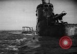 Standbild Japanische Unterwasserflächen Indischer Ozean, 1942, aus Sekunde 26 historischem Filmmaterial Videoclip 65675072303