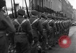Immagine di Soldati polacchi Londra Inghilterra Regno Unito, 1942, secondo 56 filmato di repertorio 65675072307
