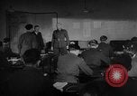 Standbild geheime Schule London England Vereinigtes Königreich, 1942, aus Sekunde 3 historischem Filmmaterial Videoclip 65675072309