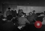 Standbild geheime Schule London England Vereinigtes Königreich, 1942, aus Sekunde 4 historischem Filmmaterial Videoclip 65675072309