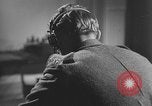 Standbild geheime Schule London England Vereinigtes Königreich, 1942, aus Sekunde 29 historischem Filmmaterial Videoclip 65675072309