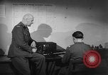 Standbild geheime Schule London England Vereinigtes Königreich, 1942, aus Sekunde 51 historischem Filmmaterial Videoclip 65675072309