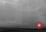 Immagine di Aerei da combattimento in volo Hawaii USA, 1942, secondo 62 filmato di repertorio 65675072317