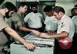 Standbild U-Boot Crew Training Charleston South Carolina USA, 1982, aus Sekunde 7 historischem Filmmaterial Videoclip 65675072351