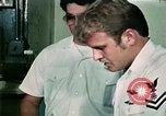 Standbild U-Boot Crew Training Charleston South Carolina USA, 1982, aus Sekunde 42 historischem Filmmaterial Videoclip 65675072351