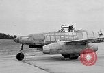 Standbild Messerschmitt Me 262 Deutschland, 1947, aus Sekunde 47 historischem Filmmaterial Videoclip 65675072355