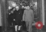 Immagine di Jawaharlal Nehru Cina, 1954, secondo 16 filmato di repertorio 65675072366