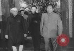 Immagine di Jawaharlal Nehru Cina, 1954, secondo 18 filmato di repertorio 65675072366