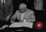 Immagine di Nikita Khrushchev handshake Cina, 1957, secondo 19 filmato di repertorio 65675072369