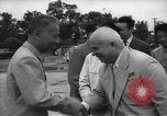 Immagine di Nikita Khrushchev handshake Cina, 1957, secondo 33 filmato di repertorio 65675072369