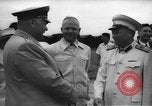 Immagine di Nikita Khrushchev handshake Cina, 1957, secondo 41 filmato di repertorio 65675072369