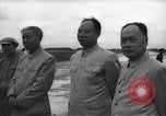 Immagine di Nikita Khrushchev handshake Cina, 1957, secondo 50 filmato di repertorio 65675072369